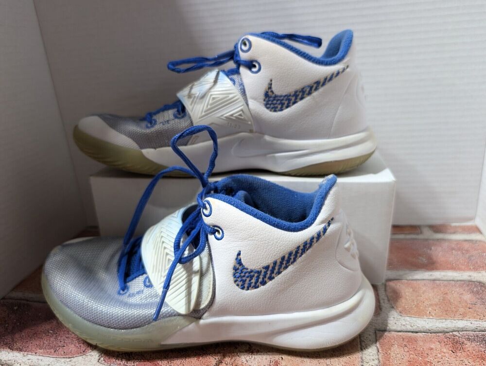 Nike Kyrie Flytrap III Basketball Sneakers White Blue BQ3060 100 Men Size 8